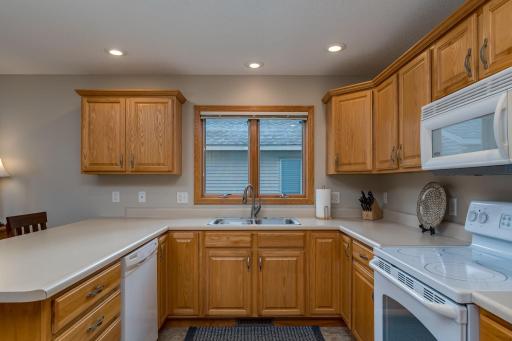 8-web-or-mls-129-cameo-ln.jpg