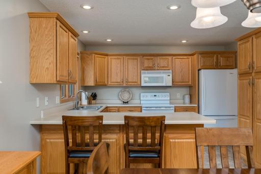 10-web-or-mls-129-cameo-ln.jpg