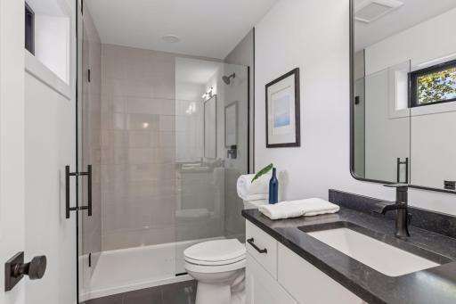 Ensuite Bathroom (Bedroom 4)