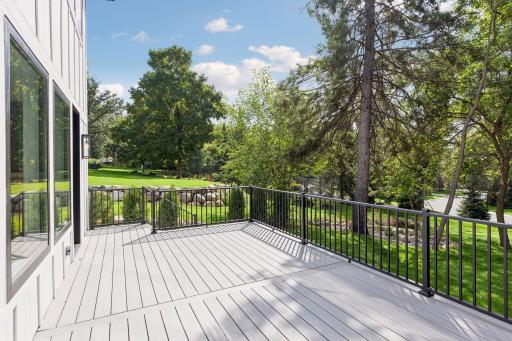 Spacious Deck W/ Stairs & Gas Line