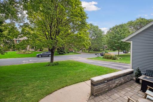 4747 Burr Oak Street, Eagan, MN 55122
