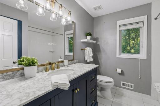 4747 Burr Oak Street, Eagan, MN 55122