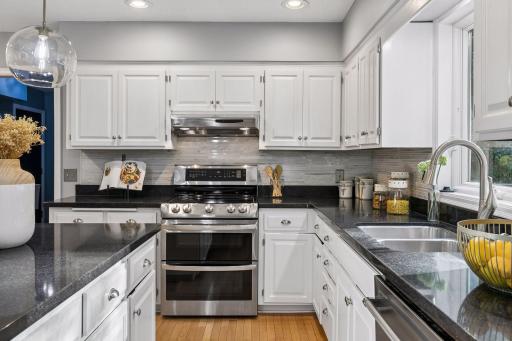 4747 Burr Oak Street, Eagan, MN 55122