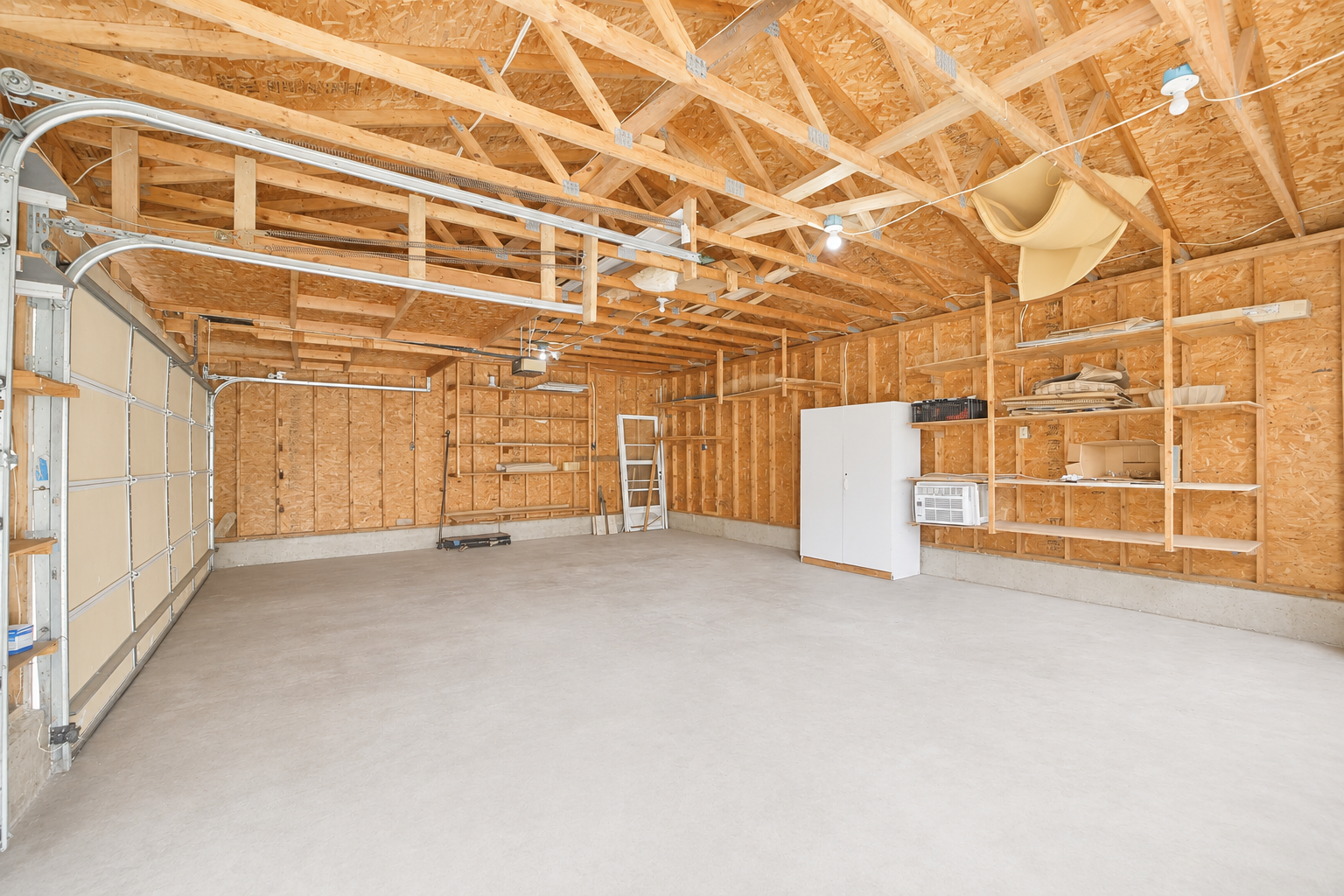 3 Car Garage