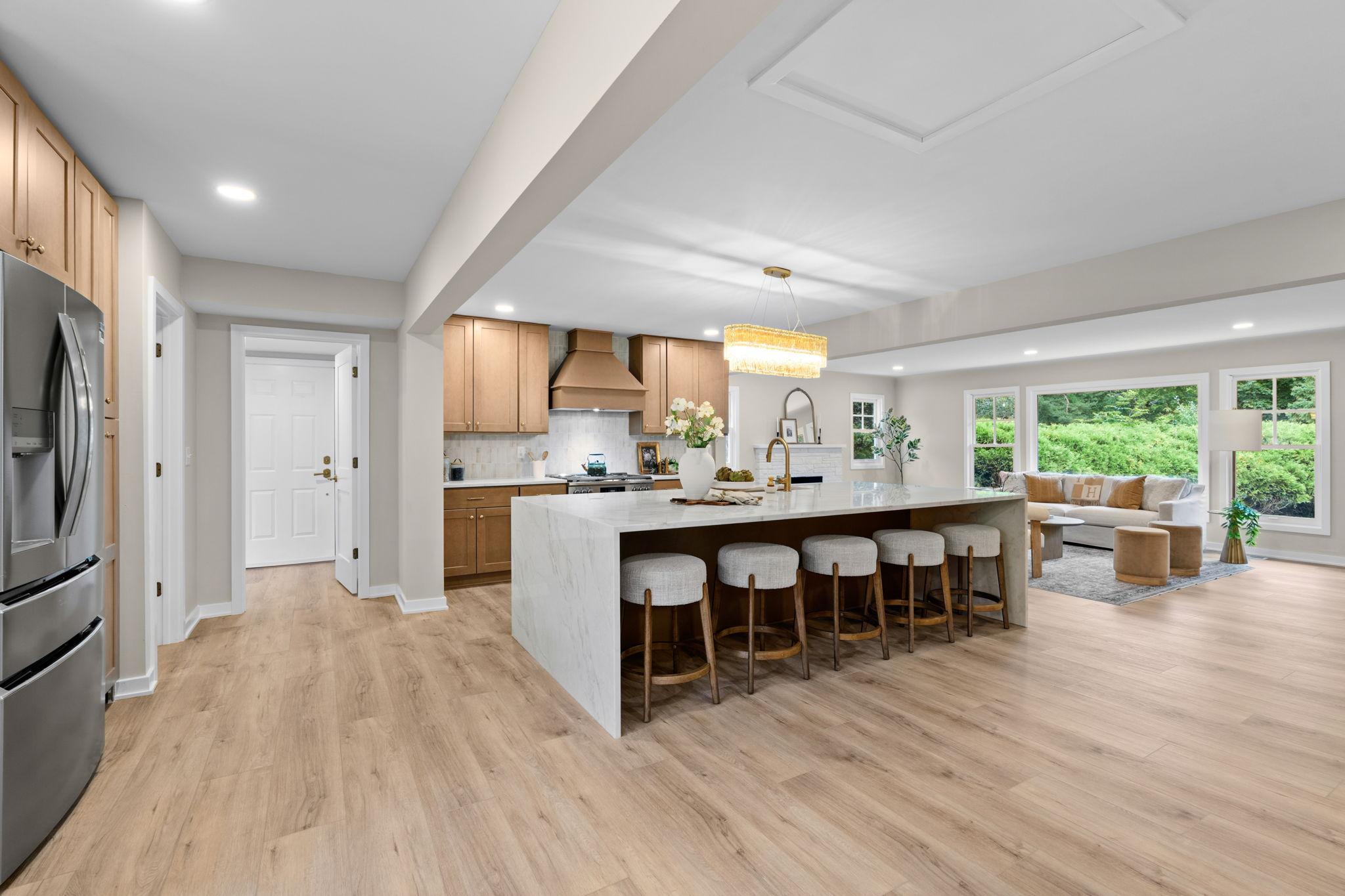 40-web-or-mls-11934 James Rd-32.jpg