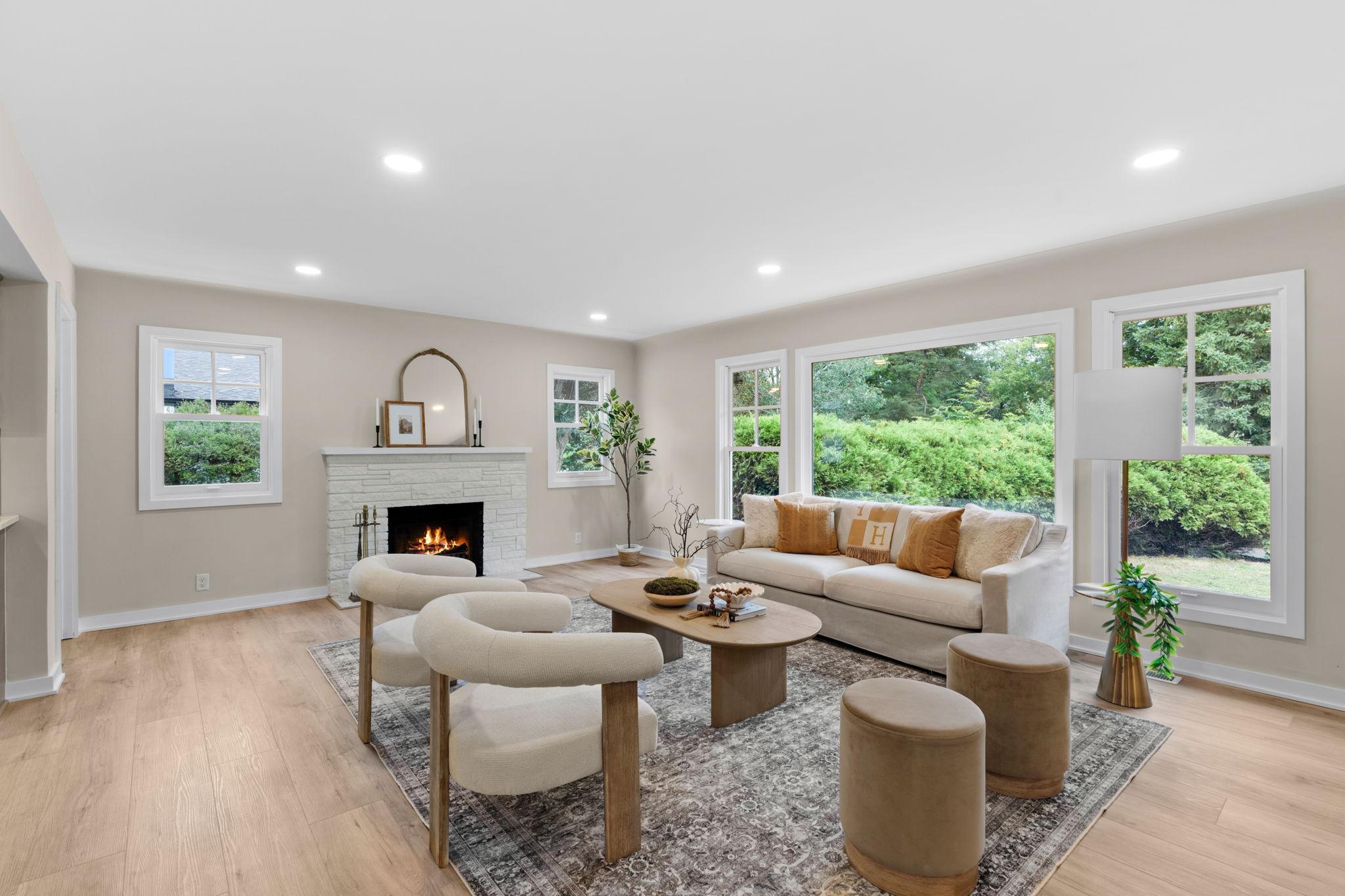 34-web-or-mls-11934 James Rd-26.jpg
