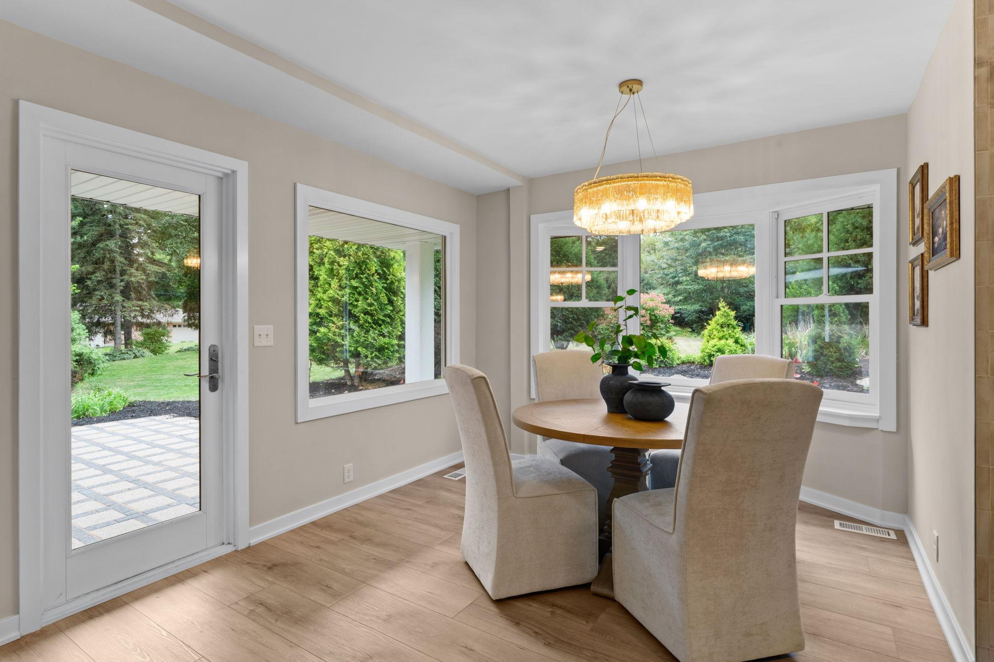 47-web-or-mls-11934 James Rd-39.jpg
