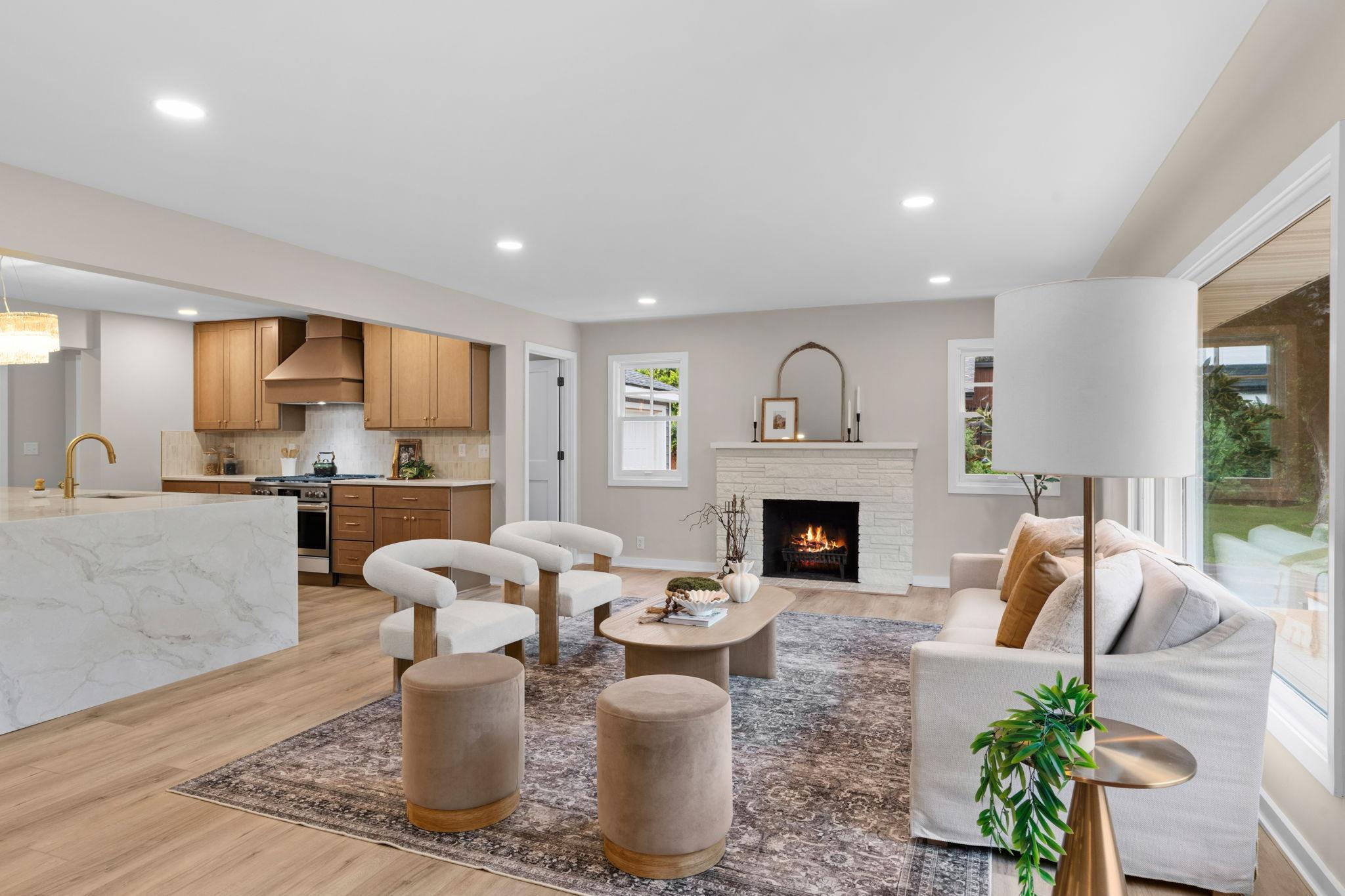32-web-or-mls-11934 James Rd-24.jpg