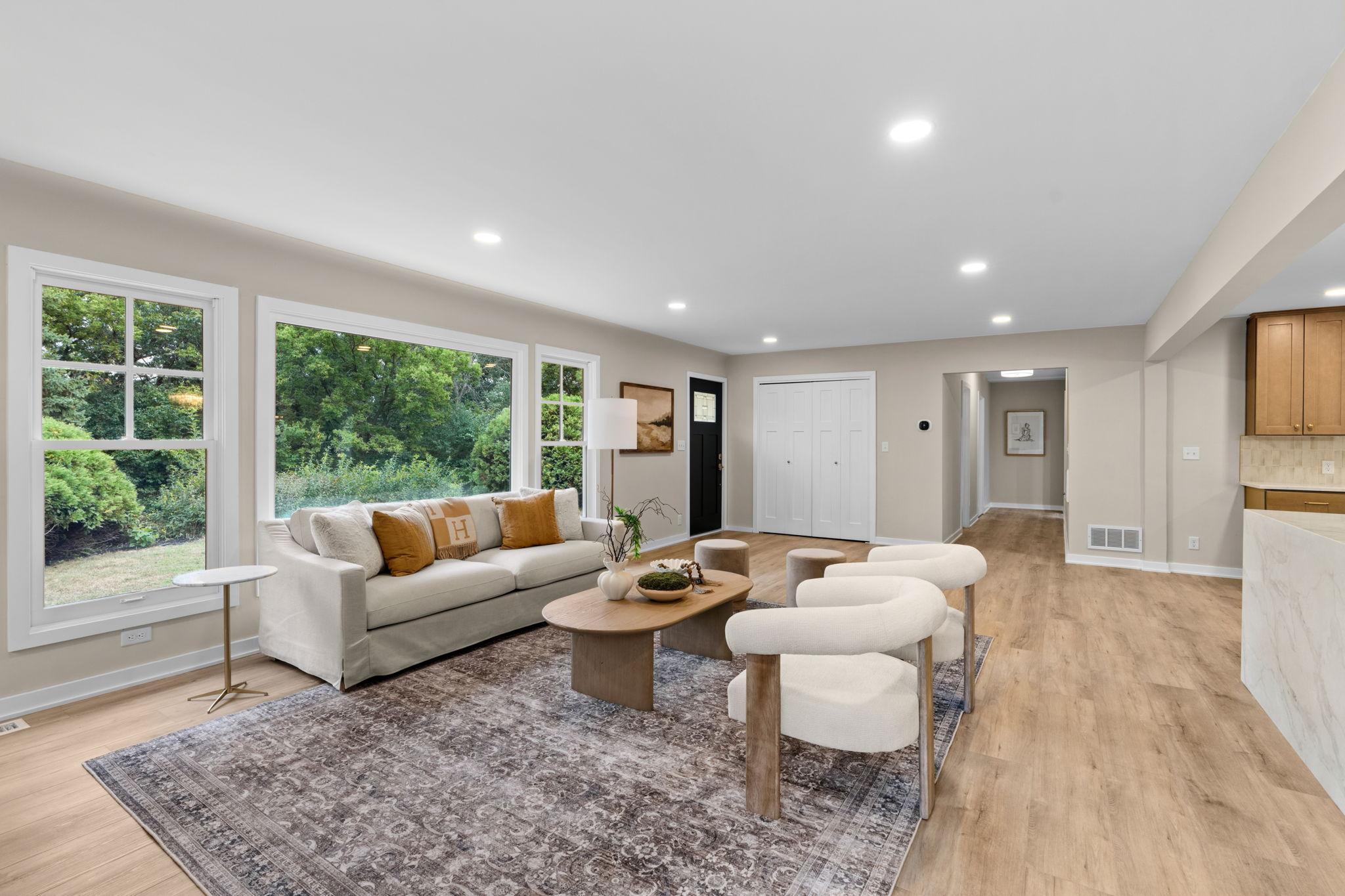 35-web-or-mls-11934 James Rd-27.jpg