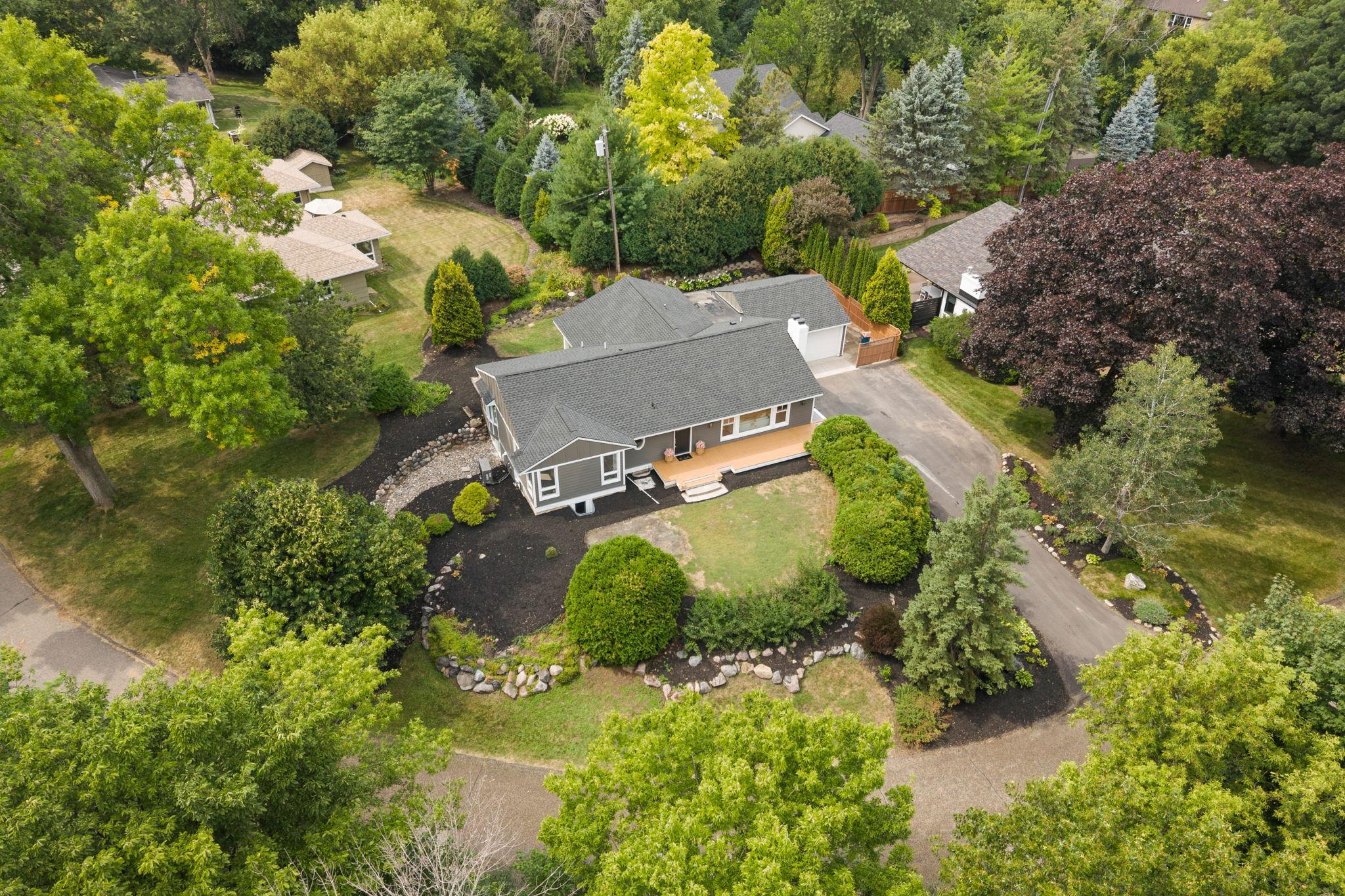 25-web-or-mls-11934 James Rd-17.jpg