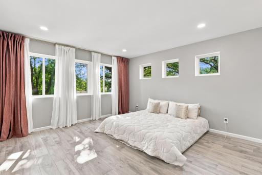 4220 Brookside Avenue, Saint Louis Park, MN 55416