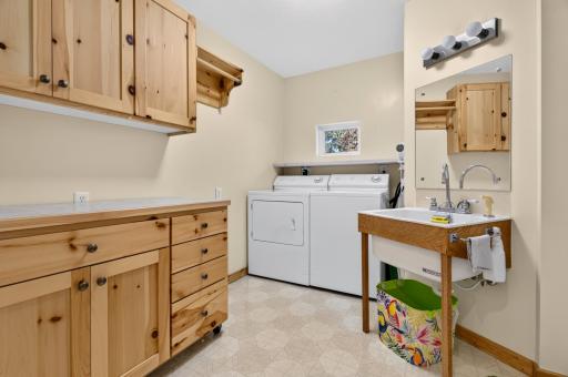 313 - Laundry & half bath