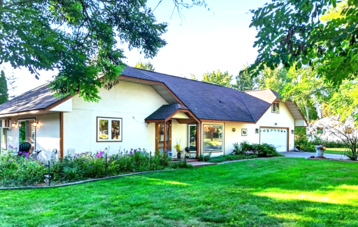 313 5th Street, Pine River, MN 56474