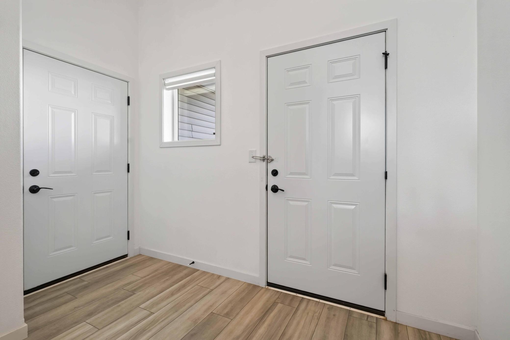 Large Inviting Foyer