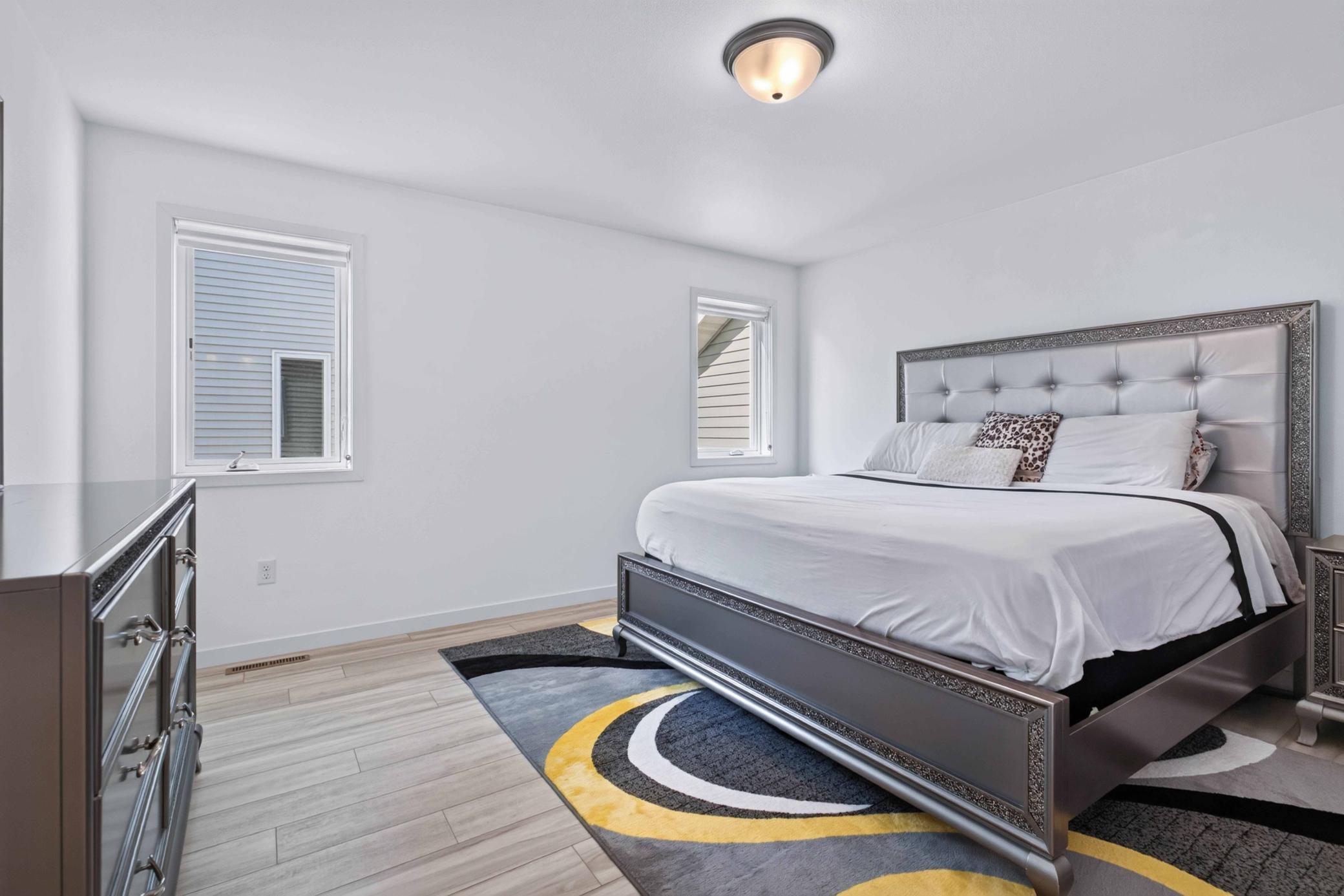 Spacious Primary Suite