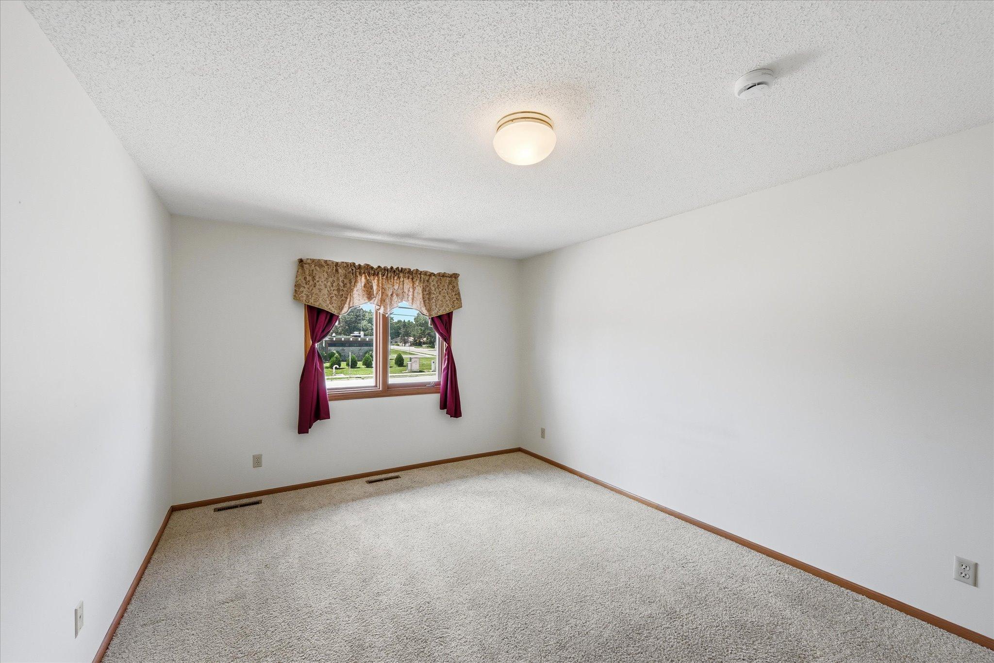 Upper level bedroom #2