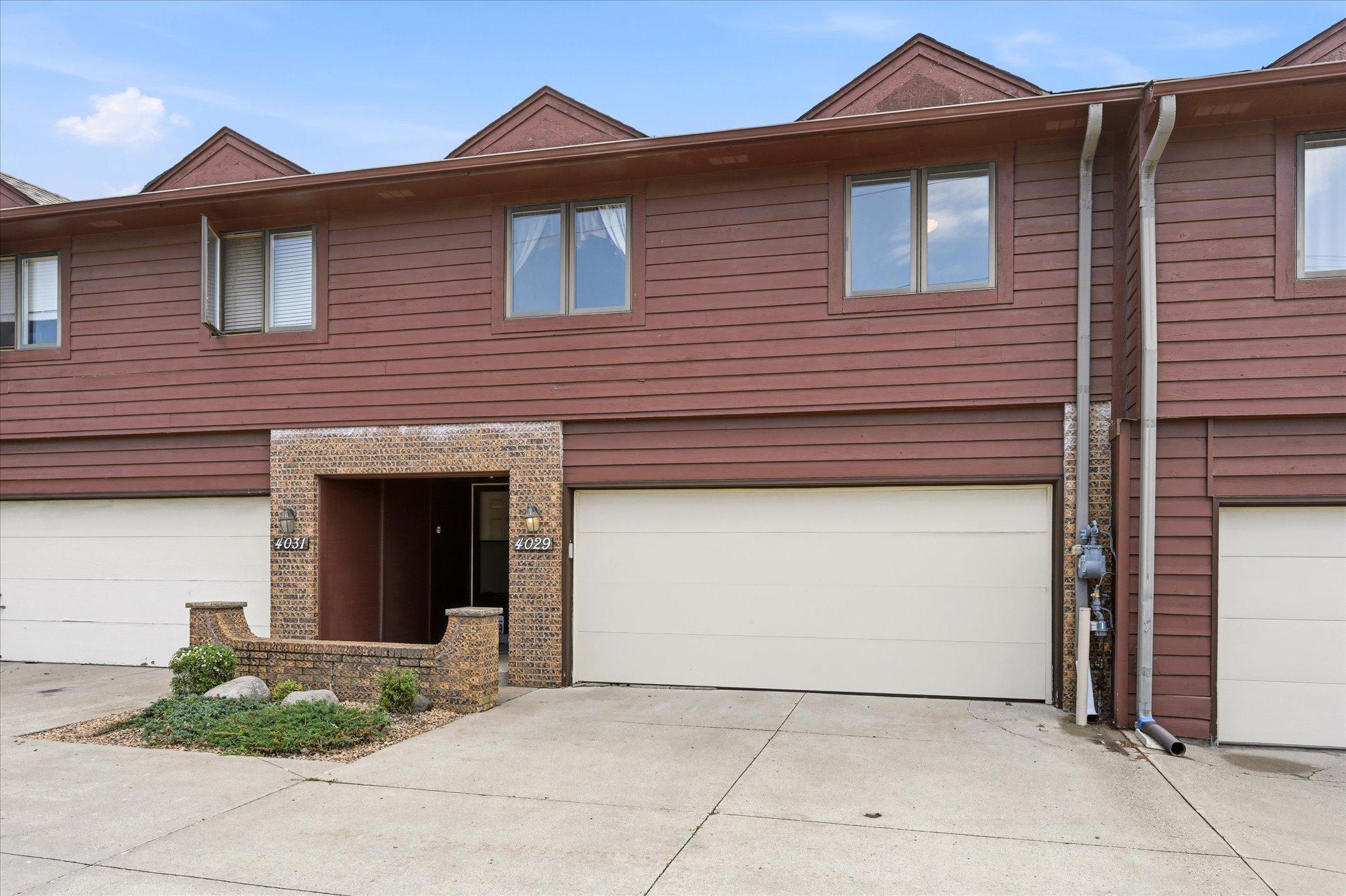 Convenient access to nearby parks, trails, shopping, dining, transit options, and major roadways.