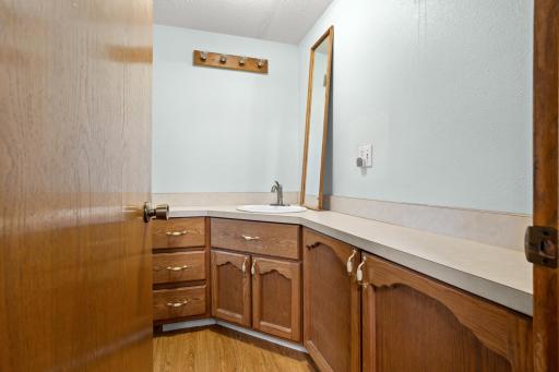 16823 53rd Street SE, Kindred, ND 58051