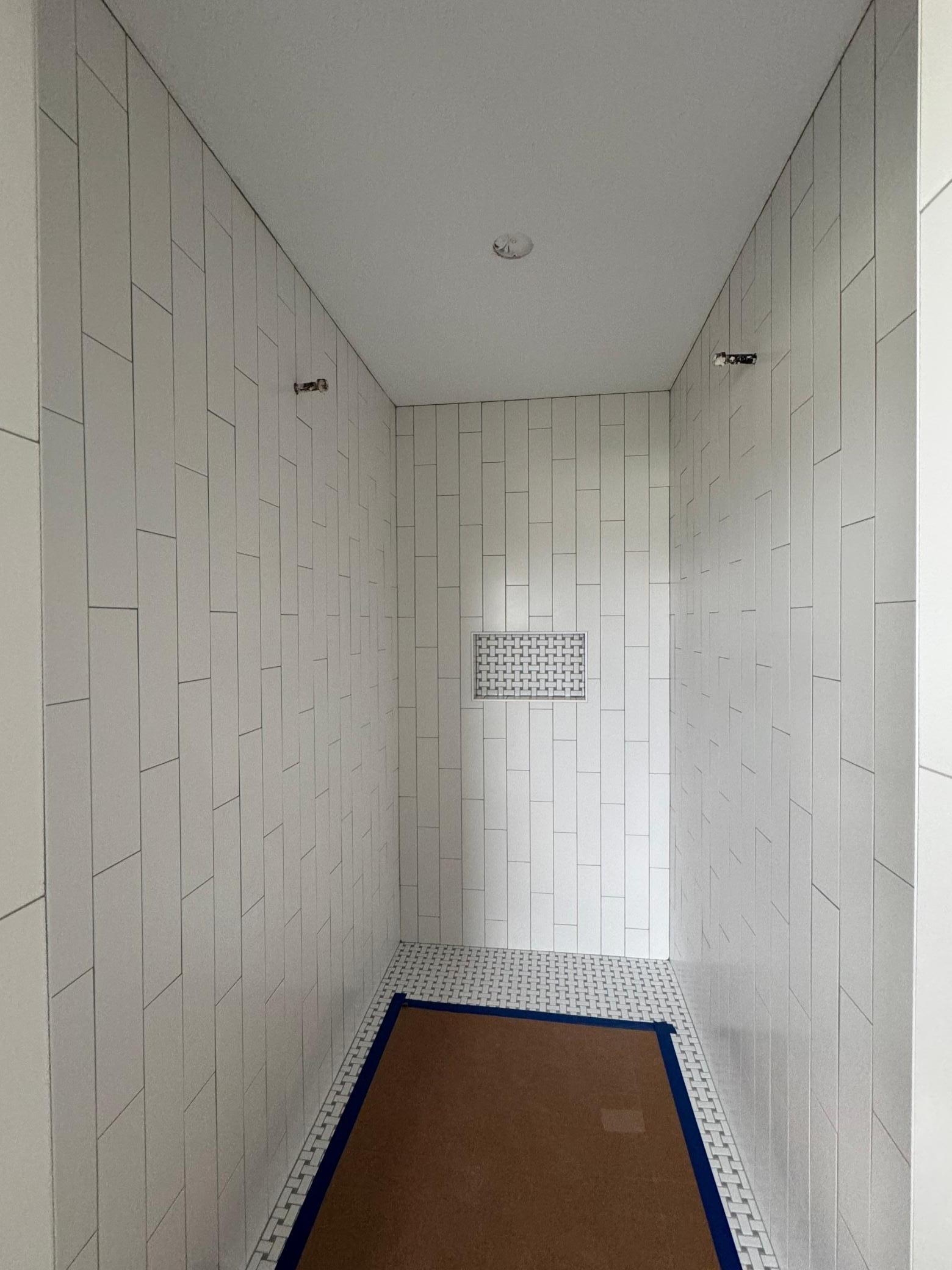 Primary shower