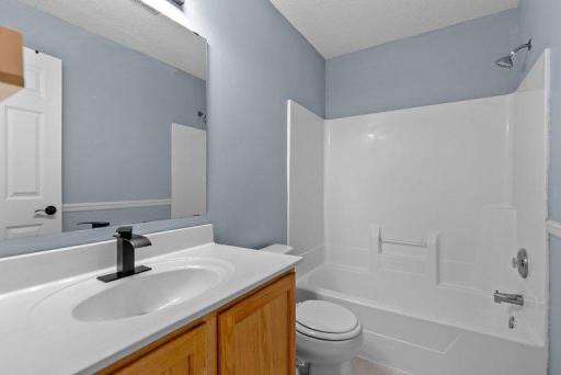 7559 Derby Lane, Shakopee, MN 55379