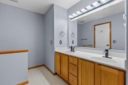 7559 Derby Lane, Shakopee, MN 55379