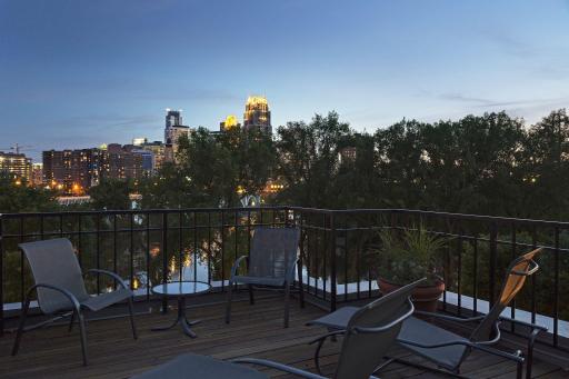 192 Bank Street SE, Minneapolis, MN 55414