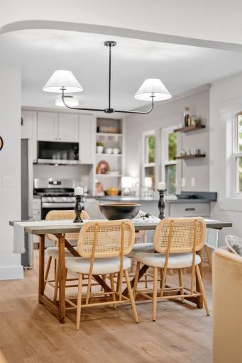 Kitchen And Dining Flow