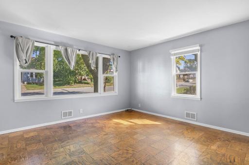 152 Boulevard Avenue NE, Montgomery, MN 56069