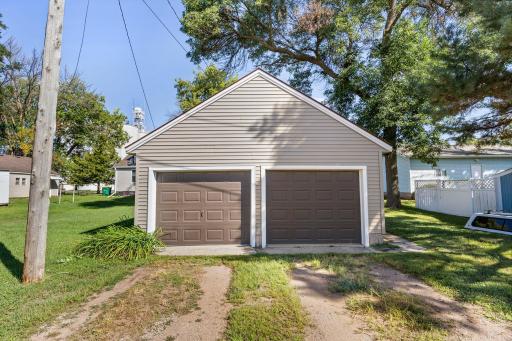 152 Boulevard Avenue NE, Montgomery, MN 56069