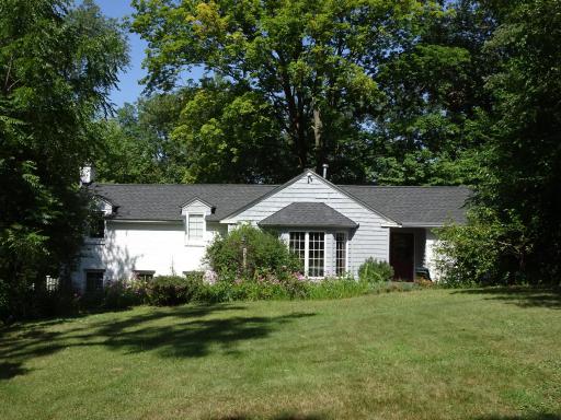 Photo for 15517 Excelsior Boulevard, Minnetonka, MN 55345 - listing #7131058 10E96642-97D4-4D99-8140-0BD95F08BCDE.jpeg