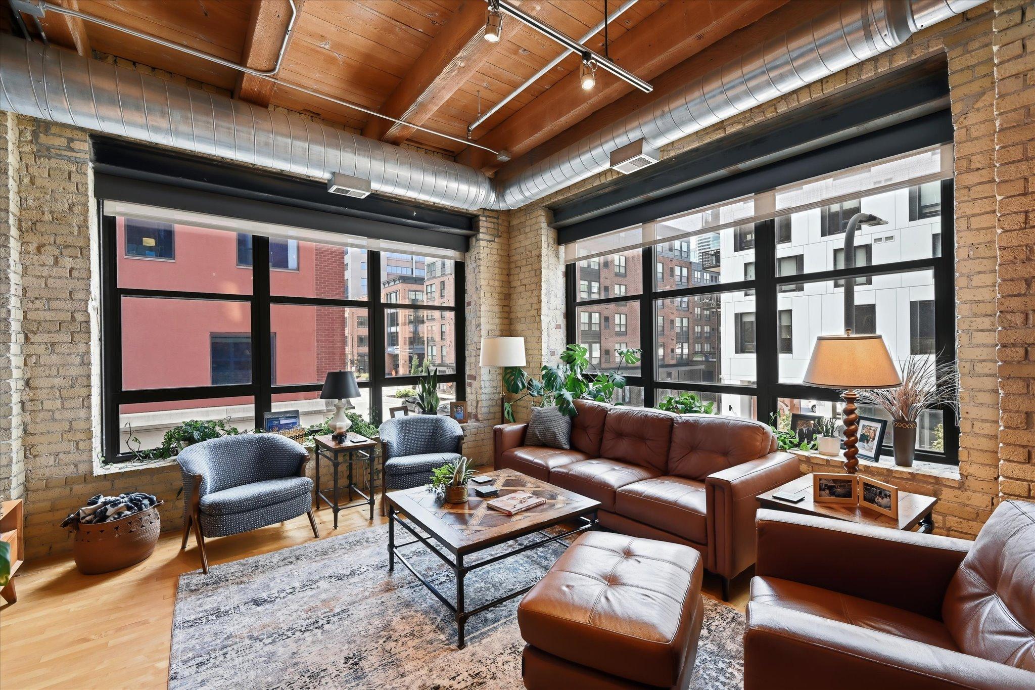 24-607 Washington Ave S _202 [3317029]- 024.jpg