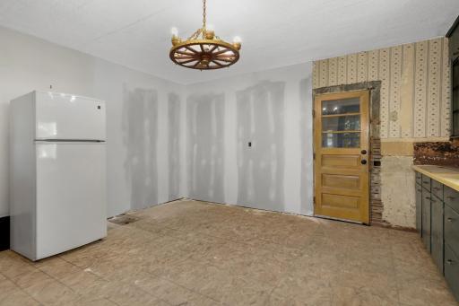 4215 Elmore Avenue, Webster, MN 55088