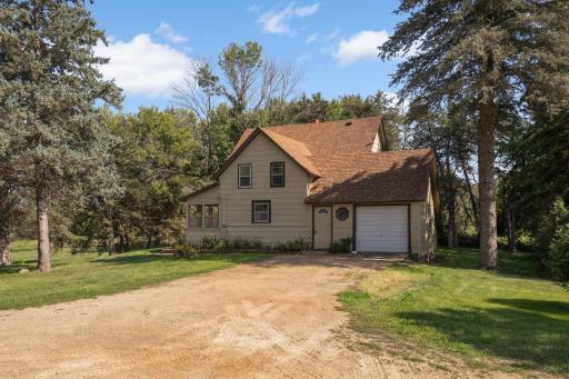 4215 Elmore Avenue, Webster, MN 55088
