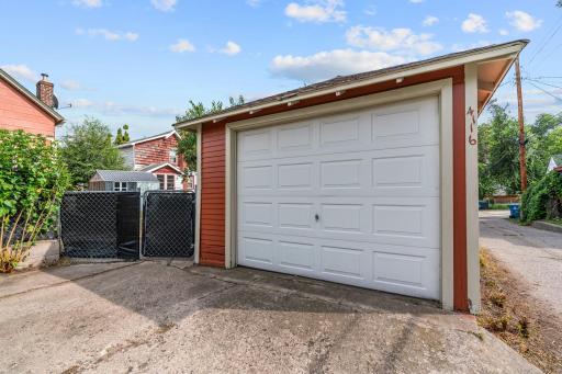 Garage & Off-Street Parking