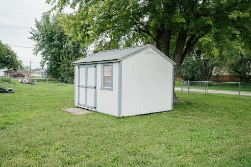 312 N Main Street, Sherburn, MN 56171