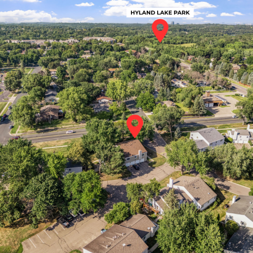 Walking distance to Hyland Lake Park Reserve
