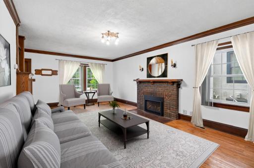 4037 Grand Avenue S, Minneapolis, MN 55409
