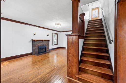 4037 Grand Avenue S, Minneapolis, MN 55409