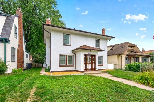 4037 Grand Avenue S, Minneapolis, MN 55409