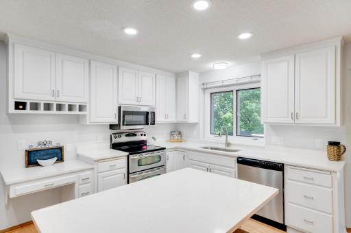 New quartz counters