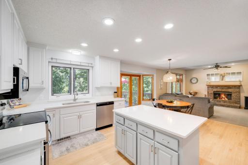 Open floor plan is great for entertaining