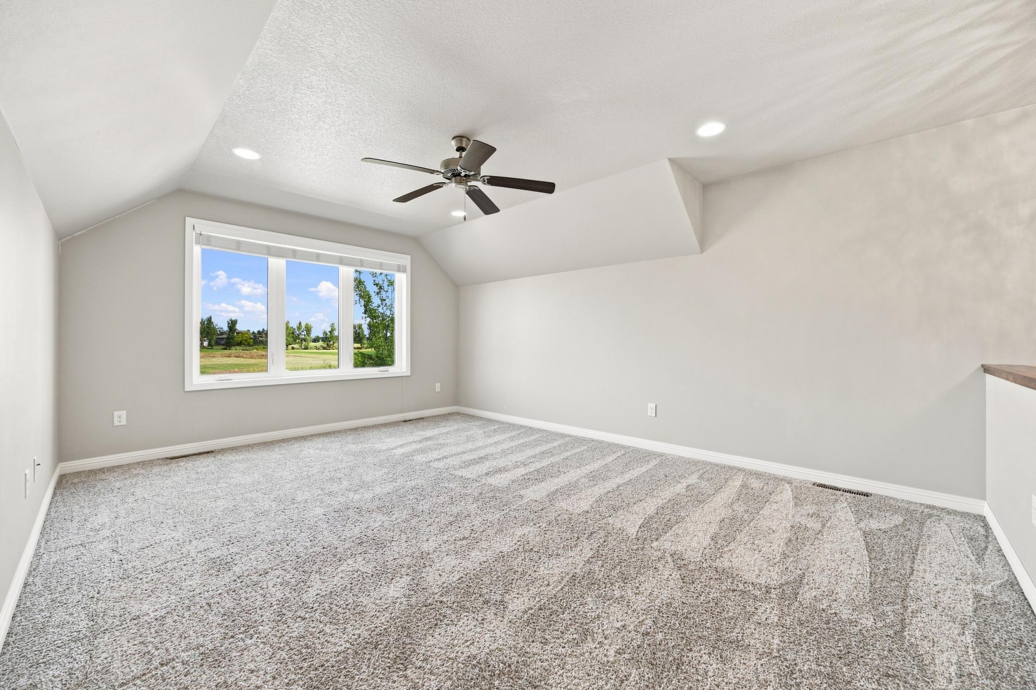 Flex Room