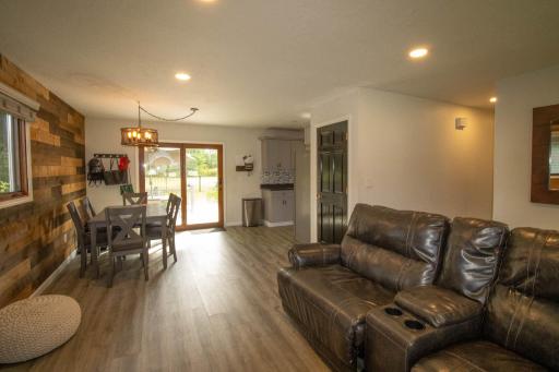 5432Mineral-home1-live1.jpg