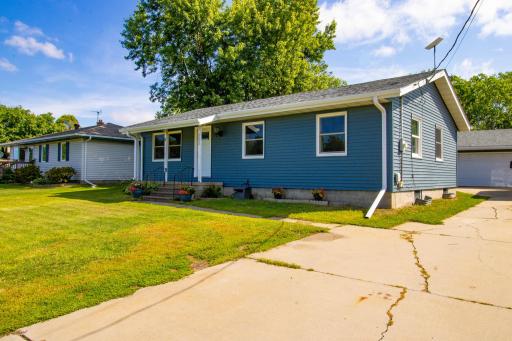 5432Mineral-ext1-front2.jpg