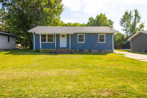 5432 Mineral Avenue, Mountain Iron, MN 55768