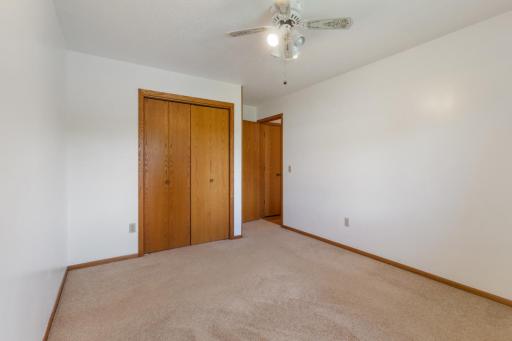 1433 Morris Avenue, Hinckley, MN 55037