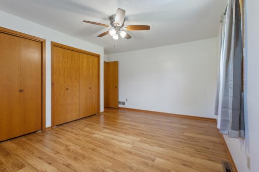 1433 Morris Avenue, Hinckley, MN 55037