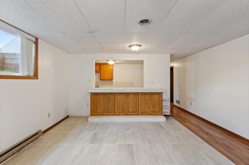 1433 Morris Avenue, Hinckley, MN 55037