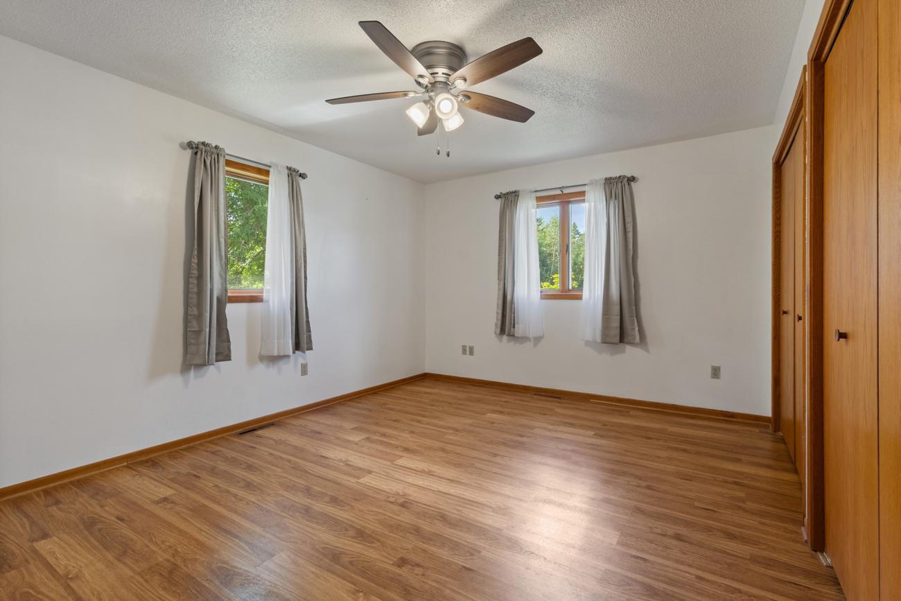 Owner's Bedroom - Main Floor