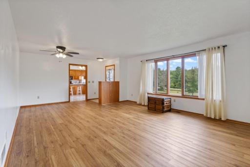 1433 Morris Avenue, Hinckley, MN 55037